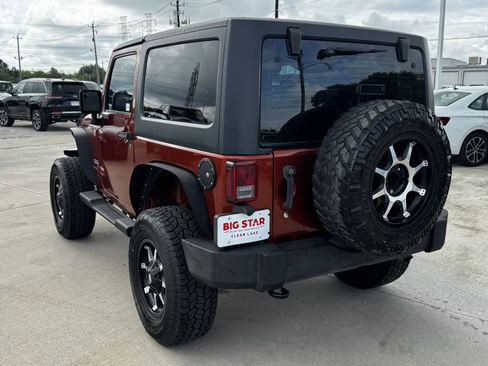 Used 2014 Jeep Wrangler Sport w/ Quick Order Package 24S AWD/4WD image 8