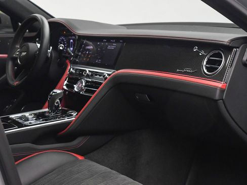 Certified 2023 Bentley Flying Spur W12 image 21