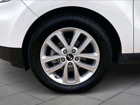 Used 2017 Kia Soul + w/ UVO Package image 9