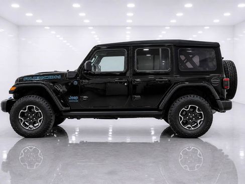 Used 2023 Jeep Wrangler Unlimited Rubicon 4xe w/ Steel Bumper Group AWD/4WD image 2