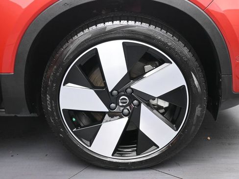 Used 2023 Volvo C40 P8 Recharge Ultimate AWD/4WD image 9
