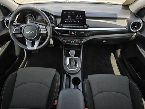 Used 2022 Kia Forte Sedan FWD image 16