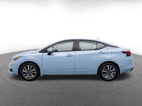Used 2025 Nissan Versa SV image 10