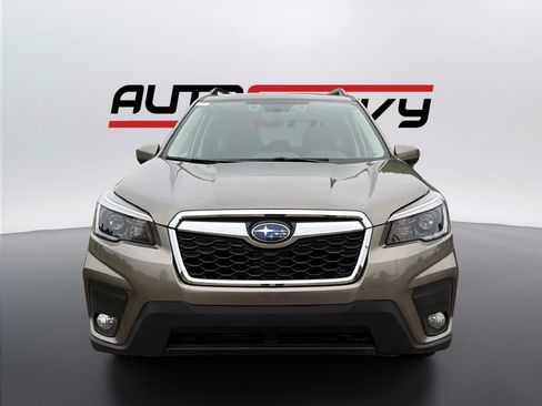 Used 2021 Subaru Forester Premium AWD/4WD image 2