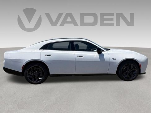 New 2026 Dodge Charger R/T w/ Blacktop Package AWD/4WD image 7