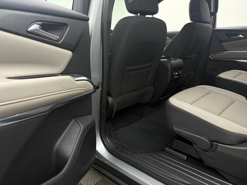 Used 2026 Chevrolet Traverse LT w/ Driver Confidence Package FWD image 41