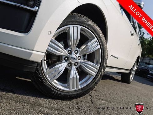 Used 2024 Ford Expedition Max Platinum AWD/4WD image 16