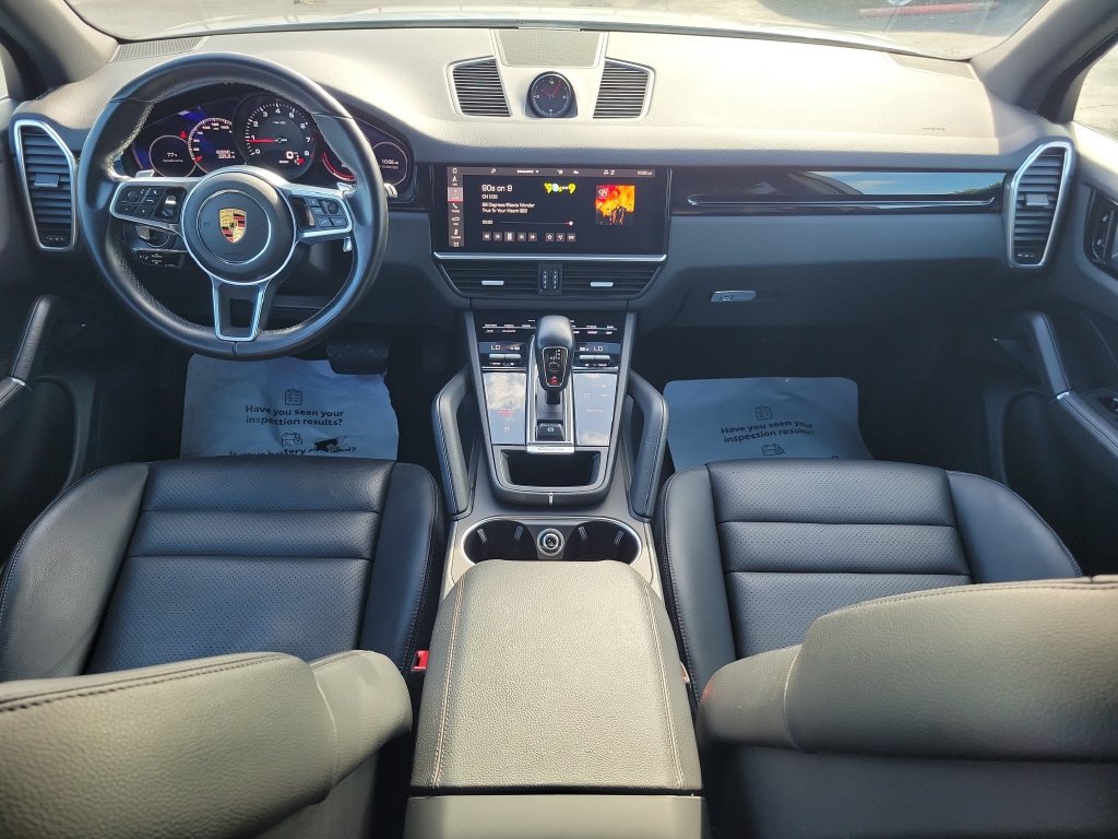 Used 2021 Porsche Cayenne AWD/4WD image 16