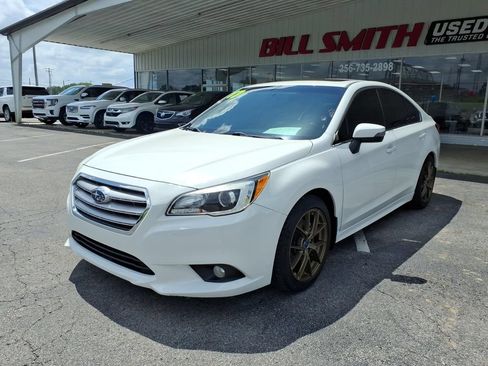 Used 2017 Subaru Legacy 3.6R Limited AWD/4WD image 3