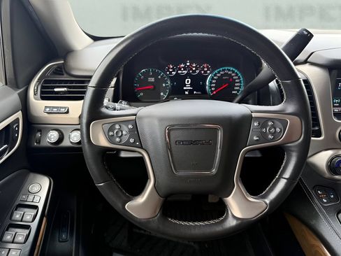 Used 2019 GMC Yukon Denali w/ Open Road Package AWD/4WD image 15