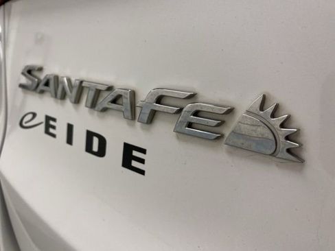 Used 2018 Hyundai Santa Fe Sport image 32