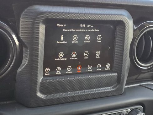 Used 2021 Jeep Wrangler Unlimited Sport image 41