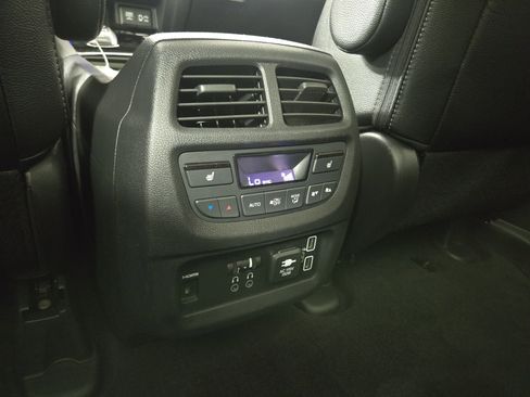 Used 2019 Honda Pilot Elite image 33