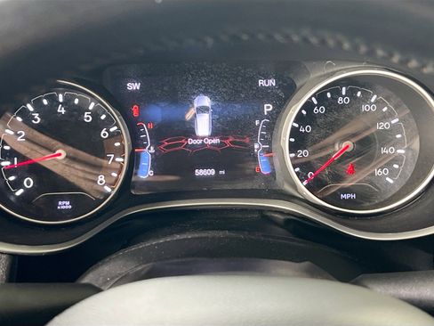 Used 2020 Jeep Compass Latitude w/ Popular Equipment Group AWD/4WD image 12