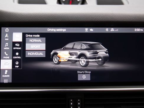 Used 2021 Porsche Cayenne AWD/4WD image 87
