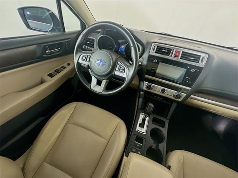 Used 2015 Subaru Outback 2.5i Limited image 9