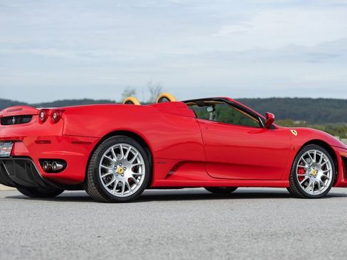 Used 2005 Ferrari F430 Spider image 11