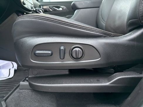 Used 2024 Chevrolet Traverse High Country image 18