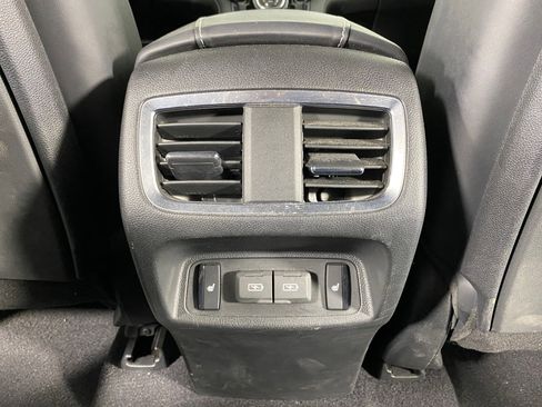 Used 2019 Acura RDX AWD w/ Advance Package image 29