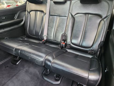 Used 2022 Jeep Wagoneer Series III w/ Premium Group I image 14