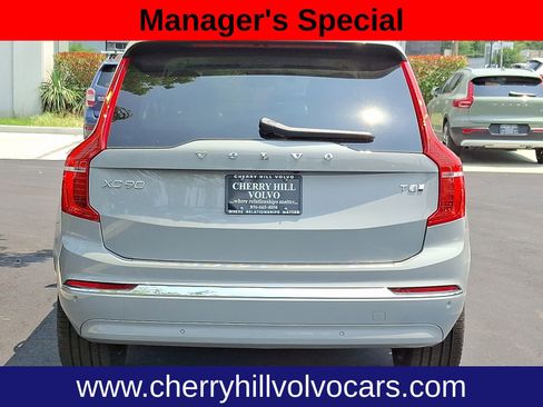 New 2025 Volvo XC90 T8 Ultra w/ Protection Package Premier image 5