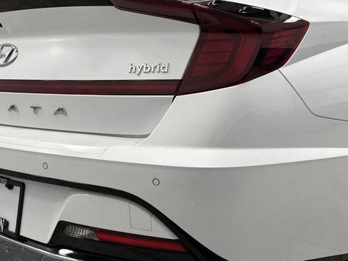 Used 2023 Hyundai Sonata Limited w/ Cargo Package image 32