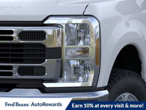 New 2026 Ford F350 XLT w/ FX4 Off-Road Package image 18