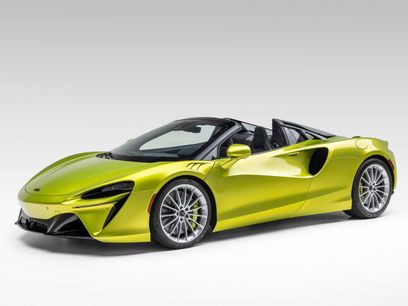 Used 2025 McLaren Artura Spider