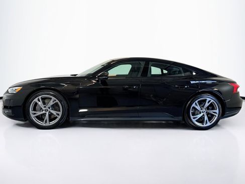 Used 2023 Audi e-tron GT Premium Plus image 8