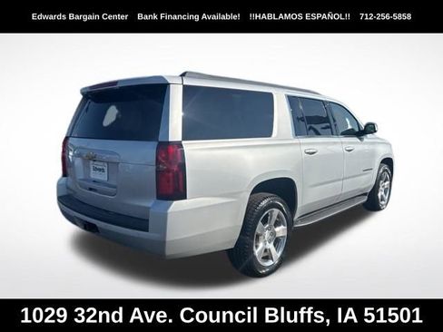 Used 2017 Chevrolet Suburban LS AWD/4WD image 7