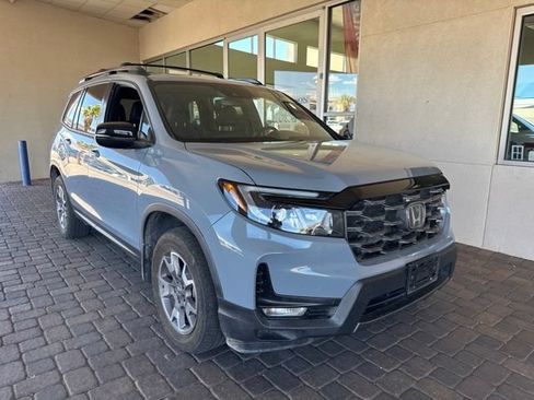 Used 2022 Honda Passport TrailSport image 6