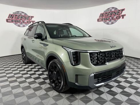 Used 2025 Kia Sorento SX image 9