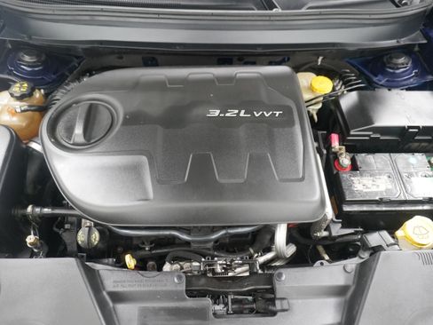 Used 2014 Jeep Cherokee Latitude FWD image 24