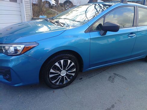 Used 2018 Subaru Impreza 2.0i image 3