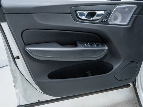 Used 2021 Volvo XC60 T8 Inscription w/ Advanced Package image 23