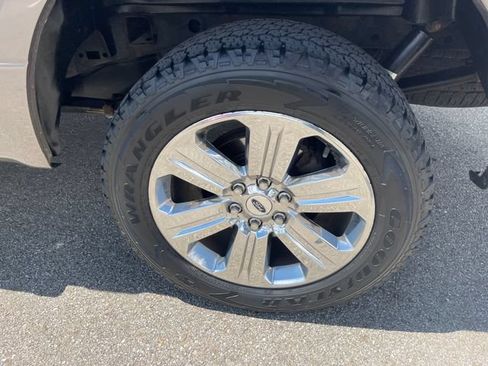 Used 2018 Ford F150 XLT w/ Equipment Group 302A Luxury AWD/4WD image 40