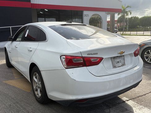 Used 2017 Chevrolet Malibu LS w/ LPO, Convenience Package 1 image 4