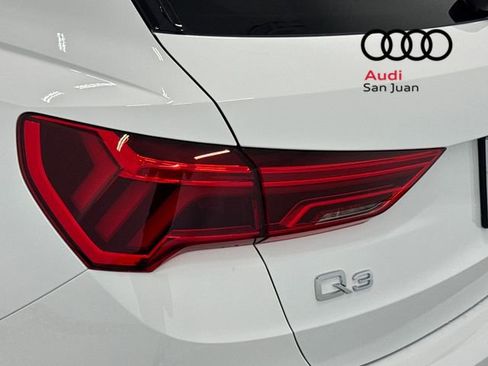 Used 2025 Audi Q3 2.0T Premium w/ Convenience Package image 8