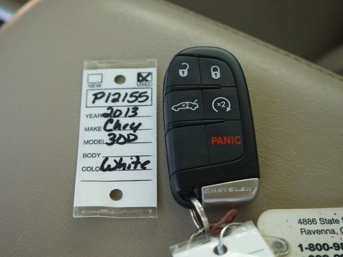 Used 2013 Chrysler 300 AWD w/ Driver Convenience Group image 34