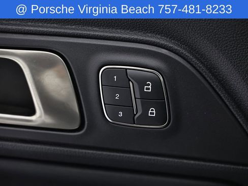 Used 2021 Ford Mustang Shelby GT500 w/ Technology Package RWD image 24