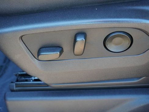 Certified 2024 GMC Sierra 1500 SLT image 22