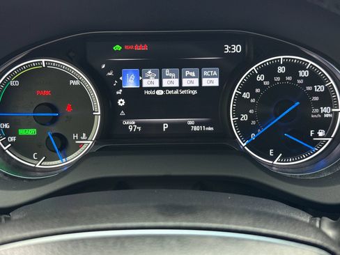 Used 2021 Toyota Venza XLE AWD/4WD image 22