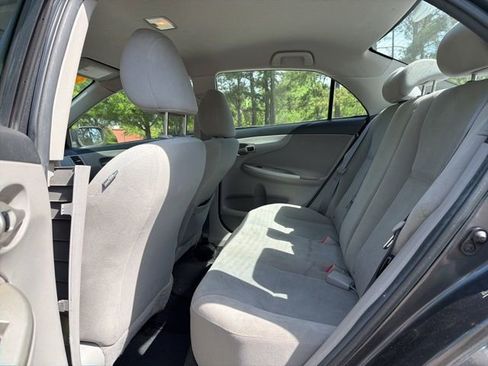 Used 2011 Toyota Corolla LE FWD image 20