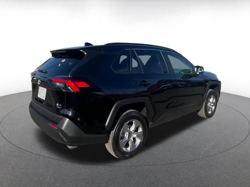 Used 2025 Toyota RAV4 XLE image 15