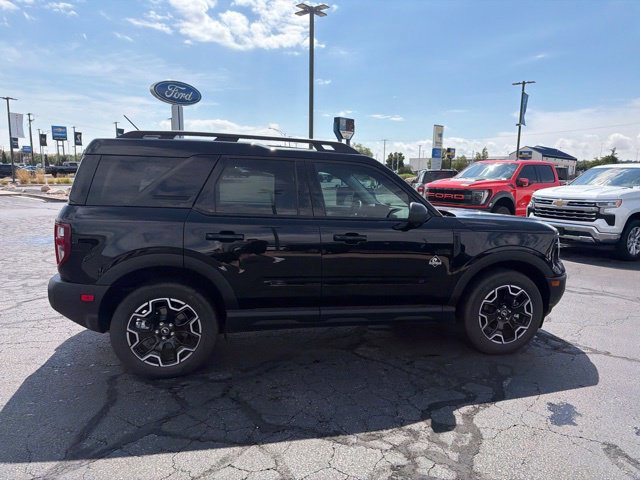 Used 2025 Ford Bronco Sport Outer Banks w/ Outer Banks Tech Package+ AWD/4WD image 5