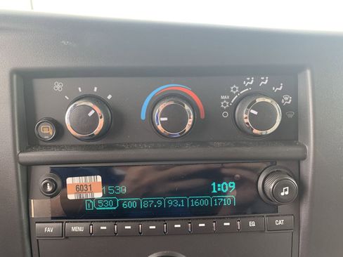 New 2025 GMC Savana 3500 w/ Power Convenience Package RWD image 39