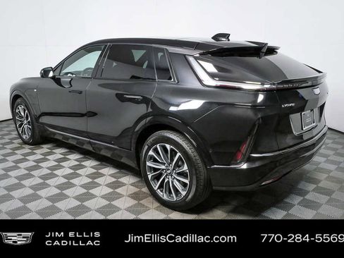 Used 2024 Cadillac Lyriq Sport image 30