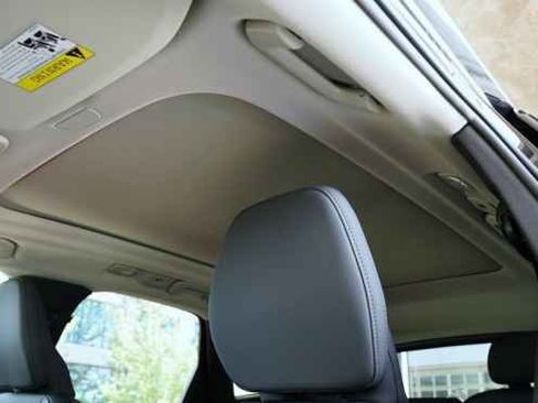 New 2026 Volvo XC60 B5 Plus w/ Climate Package image 10