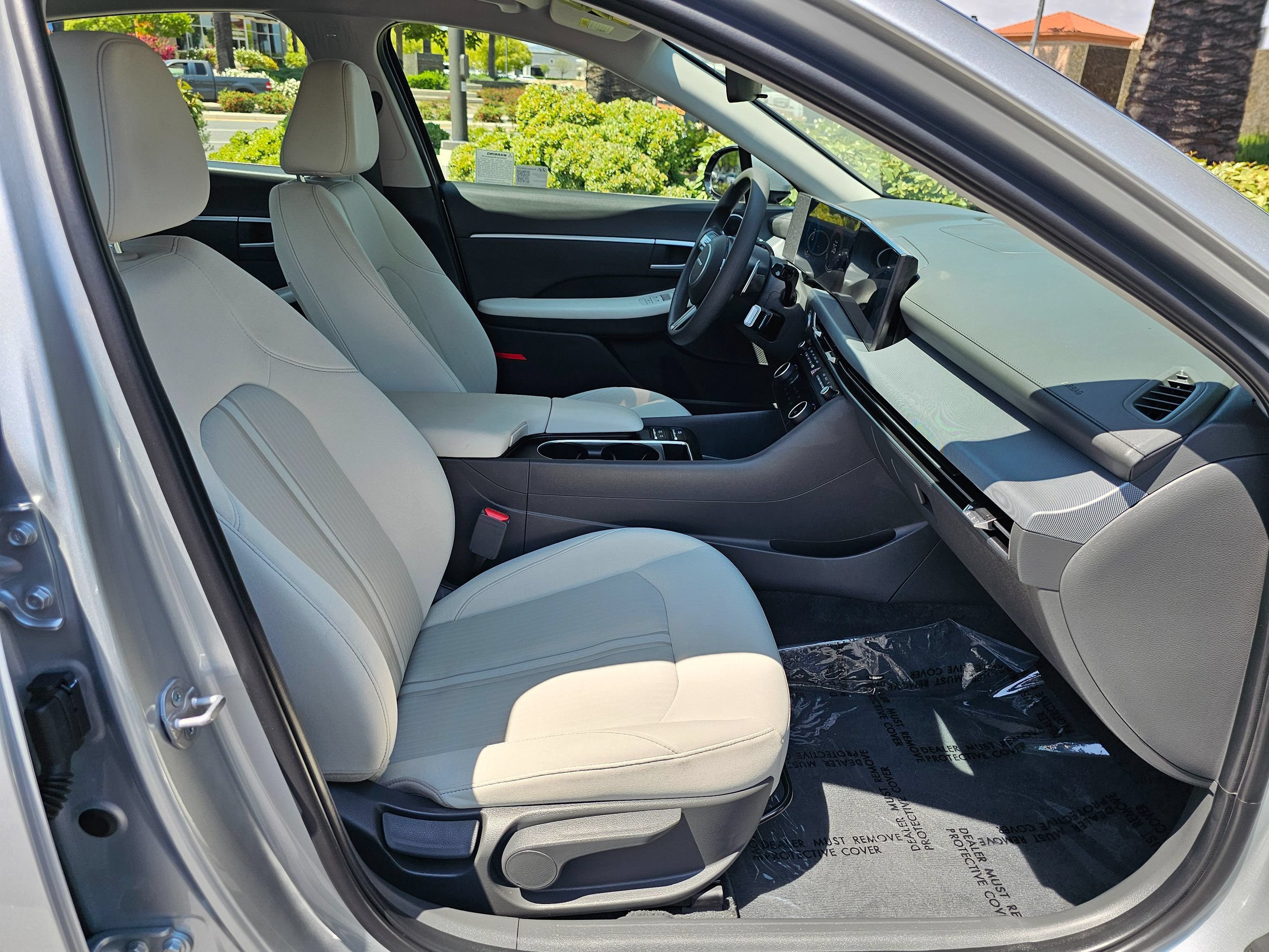 Used 2025 Hyundai Sonata SEL FWD image 28