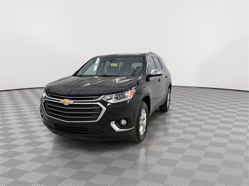 Used 2020 Chevrolet Traverse LT image 5
